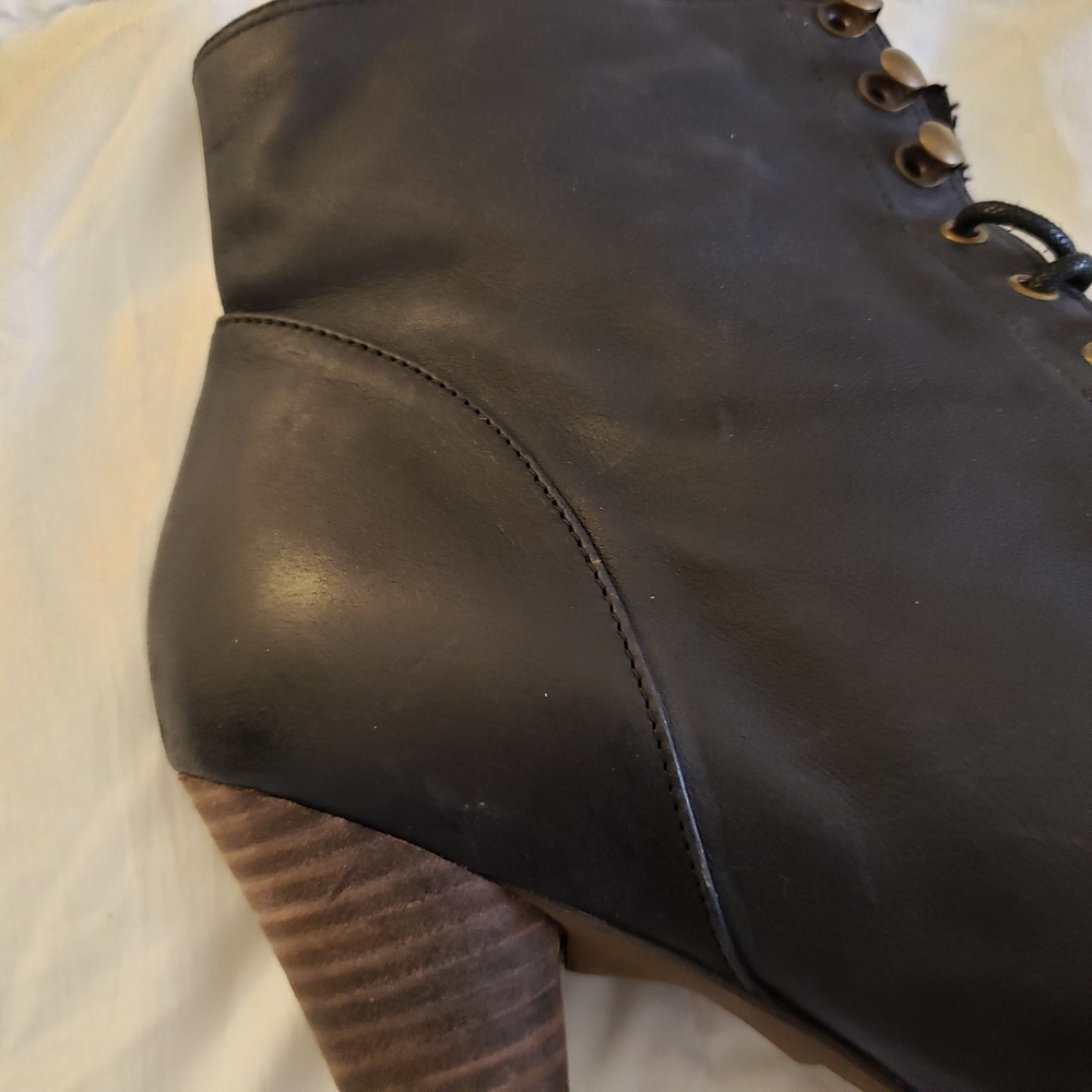 Booties - Picture 5 of 5